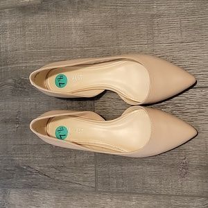 EUC NINEWEST FLATS SZ. 7.5M